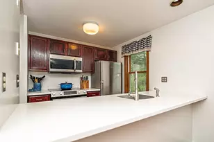 64 Glengarry Dr, Stratham, NH 03885 - Photo 5