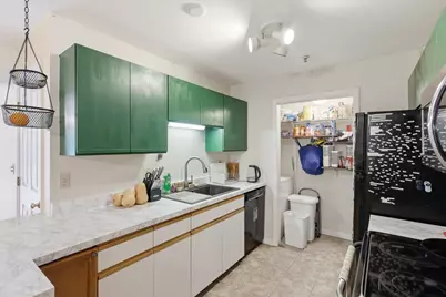 265 Hildred Drive, Burlington, VT 05401 - Photo 3