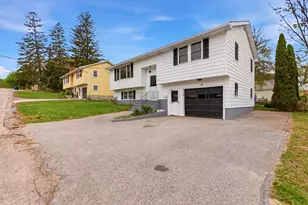 60 Rosedale Ave, Manchester, NH 03103 - Photo 5