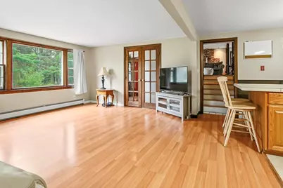 15 Lincoln Street, Pelham, NH 03076 - Photo 13