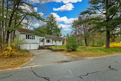 15 Lincoln Street, Pelham, NH 03076 - Photo 51