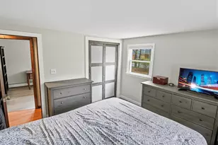 15 Lincoln St, Pelham, NH 03076 - Photo 25