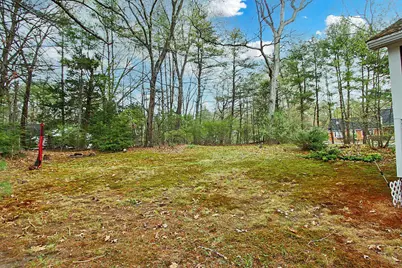 15 Lincoln Street, Pelham, NH 03076 - Photo 47
