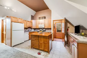 343 Main St, Sandown, NH 03873 - Photo 15