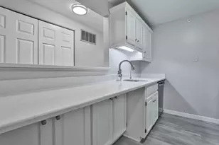 6 Mayfair Ln, Nashua, NH 03063 - Photo 11
