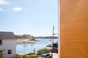 114 Mechanic St, Portsmouth, NH 03801 - Photo 33