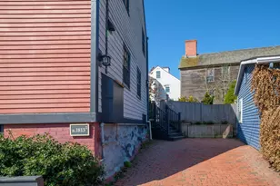 114 Mechanic St, Portsmouth, NH 03801 - Photo 53