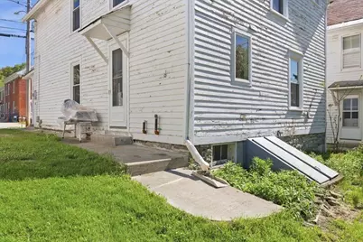 8 West Street, Bennington, VT 05257 - Photo 27