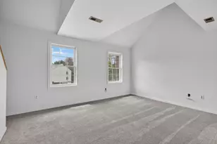 12 Wyndmere Dr, Londonderry, NH 03053 - Photo 17