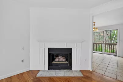 12 Wyndmere Drive, Londonderry, NH 03053 - Photo 7