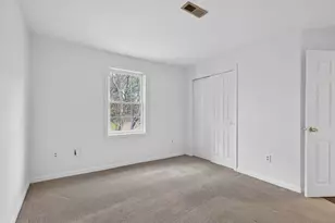 12 Wyndmere Dr, Londonderry, NH 03053 - Photo 25
