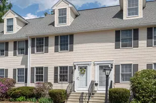12 Wyndmere Dr, Londonderry, NH 03053 - Photo 1