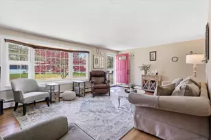24 Souhegan Dr, Merrimack, NH 03054 - Photo 11