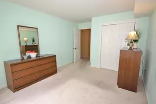 5 Timberwood Dr, Goffstown, NH 03045 - Photo 29