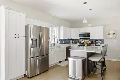 119 Westwood Drive, Nashua, NH 03062 - Photo 7