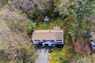 12 Davis Rd, Merrimack, NH 03054 - Photo 3