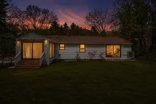 12 Davis Rd, Merrimack, NH 03054 - Photo 3