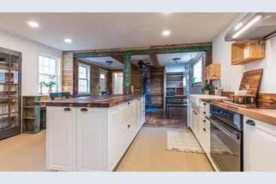 1685 Dover Road, Epsom, NH 03234 - Photo 13