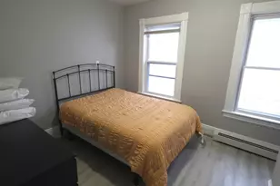729 Pine St, Manchester, NH 03104 - Photo 13
