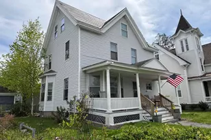 729 Pine St, Manchester, NH 03104 - Photo 1