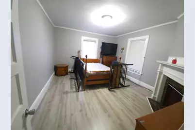729 Pine Street, Manchester, NH 03104 - Photo 9
