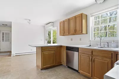5 Van Buren Circle, Goffstown, NH 03045 - Photo 9
