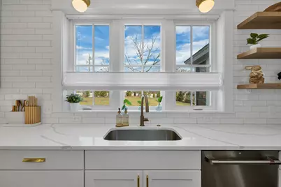 45 Artwill Avenue, Portsmouth, NH 03801 - Photo 11