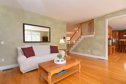 17 Aldrich Street, Litchfield, NH 03052 - Photo 11
