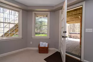 50 Newfane Rd, Bedford, NH 03110 - Photo 53