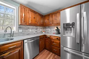 15 Earle Dr, Lee, NH 03861 - Photo 3