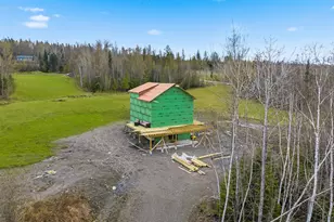 343 Titus Hill Rd, Colebrook, NH 03576 - Photo 3