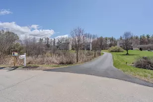 19 Squire Dr, Somersworth, NH 03878 - Photo 3
