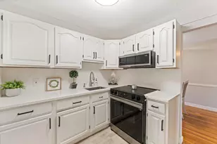 4 Brook Rd, Salem, NH 03079 - Photo 3
