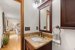 5 Wentworth Dr, Bedford, NH 03110 - Photo 21