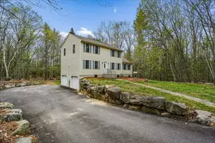 84 Horizon Ln, Candia, NH 03034 - Photo 13
