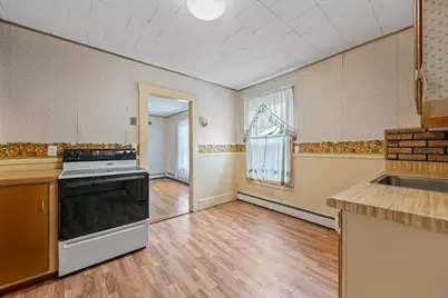 116 Sessions Street, Berlin, NH 03570 - Photo 21