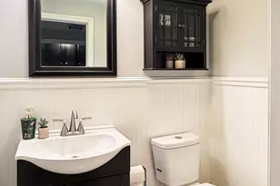 87 Pilgrim Cir, Hampstead, NH 03826 - Photo 15