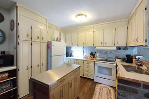 6 S Dewberry Ln, Rochester, NH 03867 - Photo 3