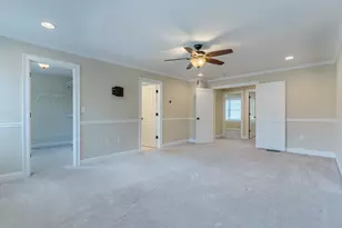 196 Dallaire St, Manchester, NH 03104 - Photo 21