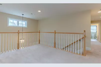 196 Dallaire Street, Manchester, NH 03104 - Photo 19