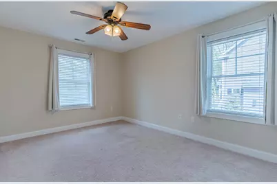 196 Dallaire Street, Manchester, NH 03104 - Photo 29