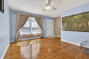 148 Karatzas Avenue, Manchester, NH 03104 - Photo 5