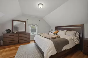 216 Fremont St, Manchester, NH 03103 - Photo 23