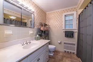 1391 Old N Main St, Laconia, NH 03246 - Photo 27