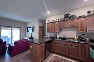 741 W Main St, Hillsboro, NH 03244 - Photo 9
