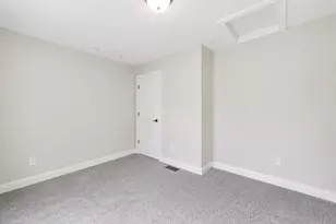 110 Sterling Dr, Laconia, NH 03246 - Photo 25