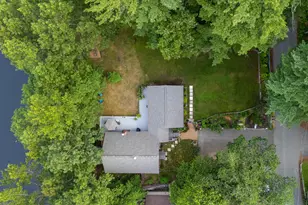 49 Millville Cir, Salem, NH 03079 - Photo 5