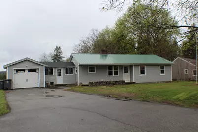 520 Pembroke Street, Pembroke, NH 03275 - Photo 1