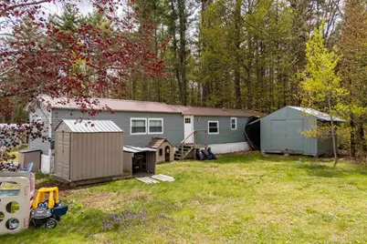 206 Friendship Avenue, Pembroke, NH 03275 - Photo 3