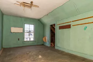 27 Carroll St, Pittsfield, NH 03263 - Photo 37